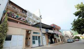 Апартаменты Sara Apartments Budva Будва Номер-студио с террасой-5